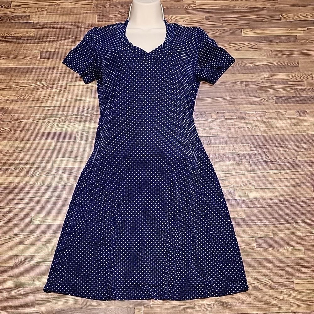 Vintage ESSE Blue & White Polka-dot Dress Size Medium Made in the USA 🇺🇸